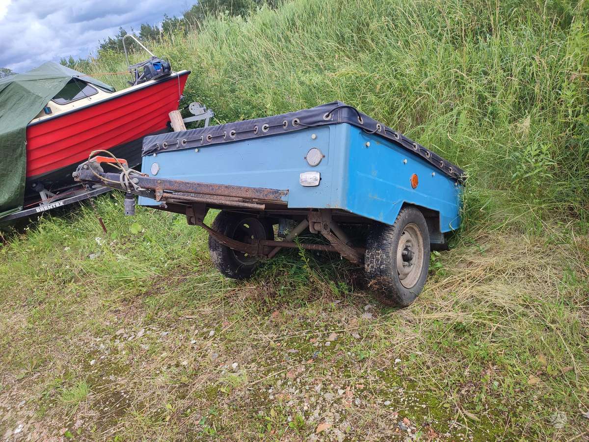 MAZ 8114, passenger car trailers
