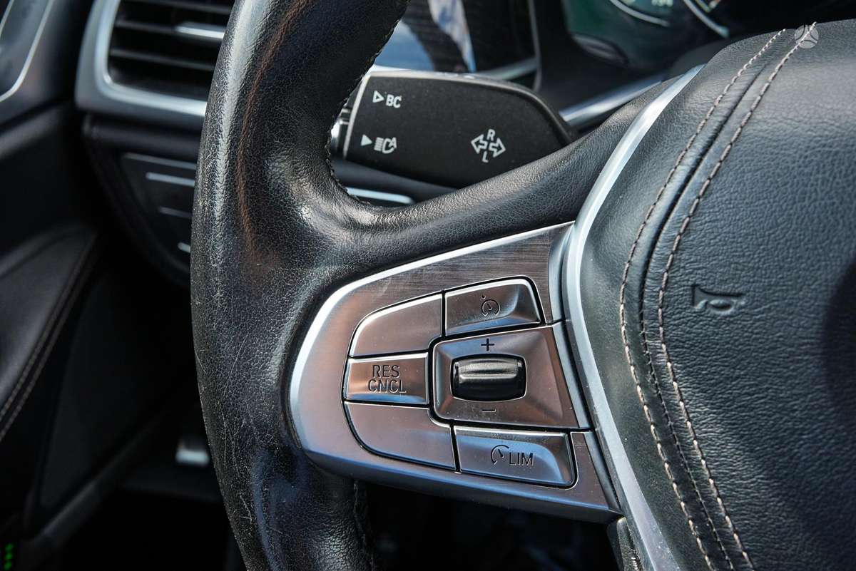 BMW 730, 3.0 l., Седан