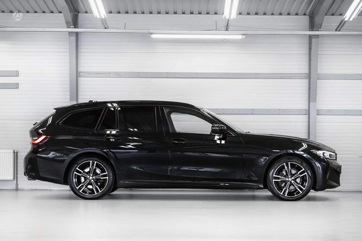 BMW 320, 2.0 l., wagon