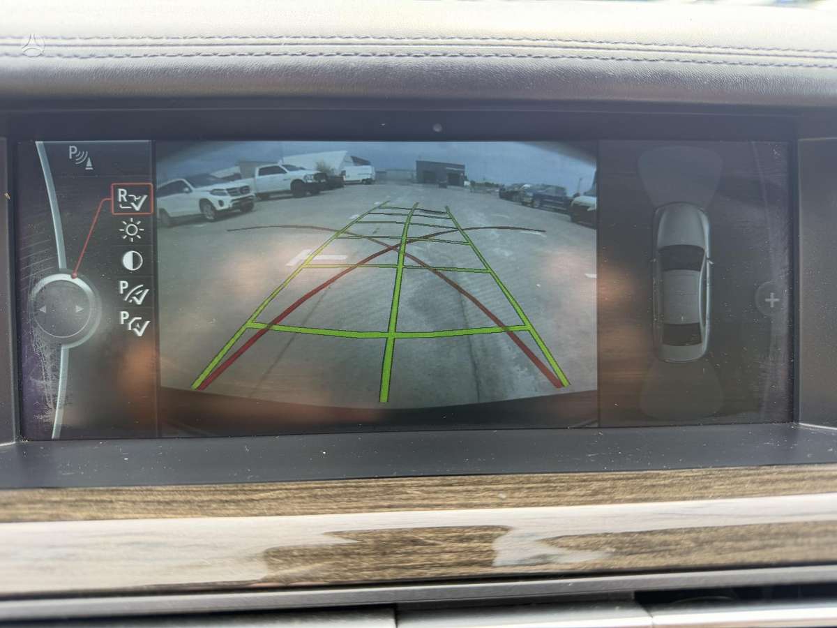 BMW 730, 3.0 l., Седан