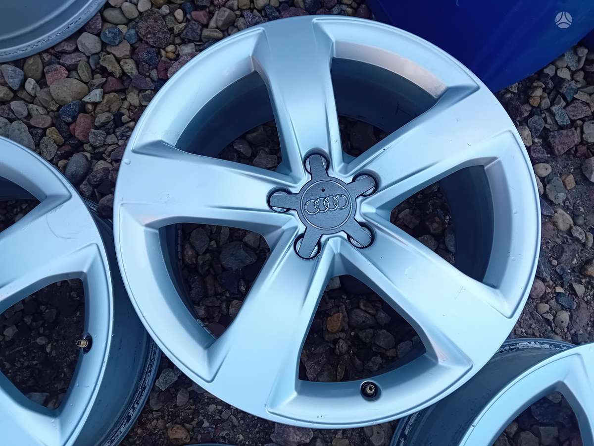 Audi, light alloy, R18