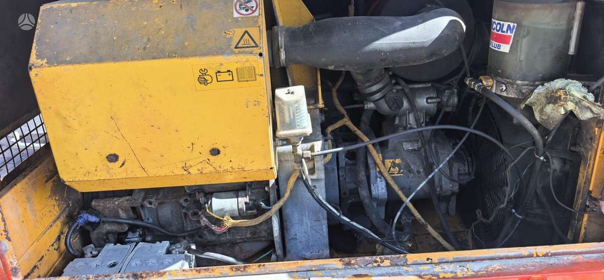 Putzmeister 3241, concrete pump