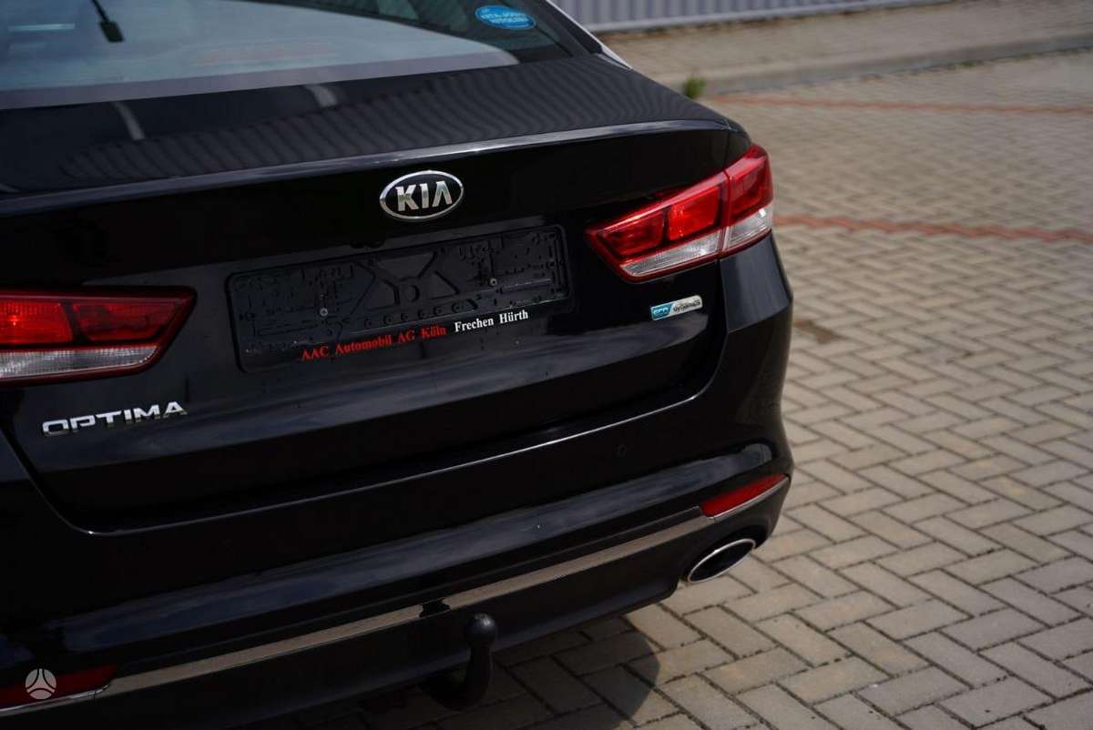 Kia Optima, 1.7 l., Седан