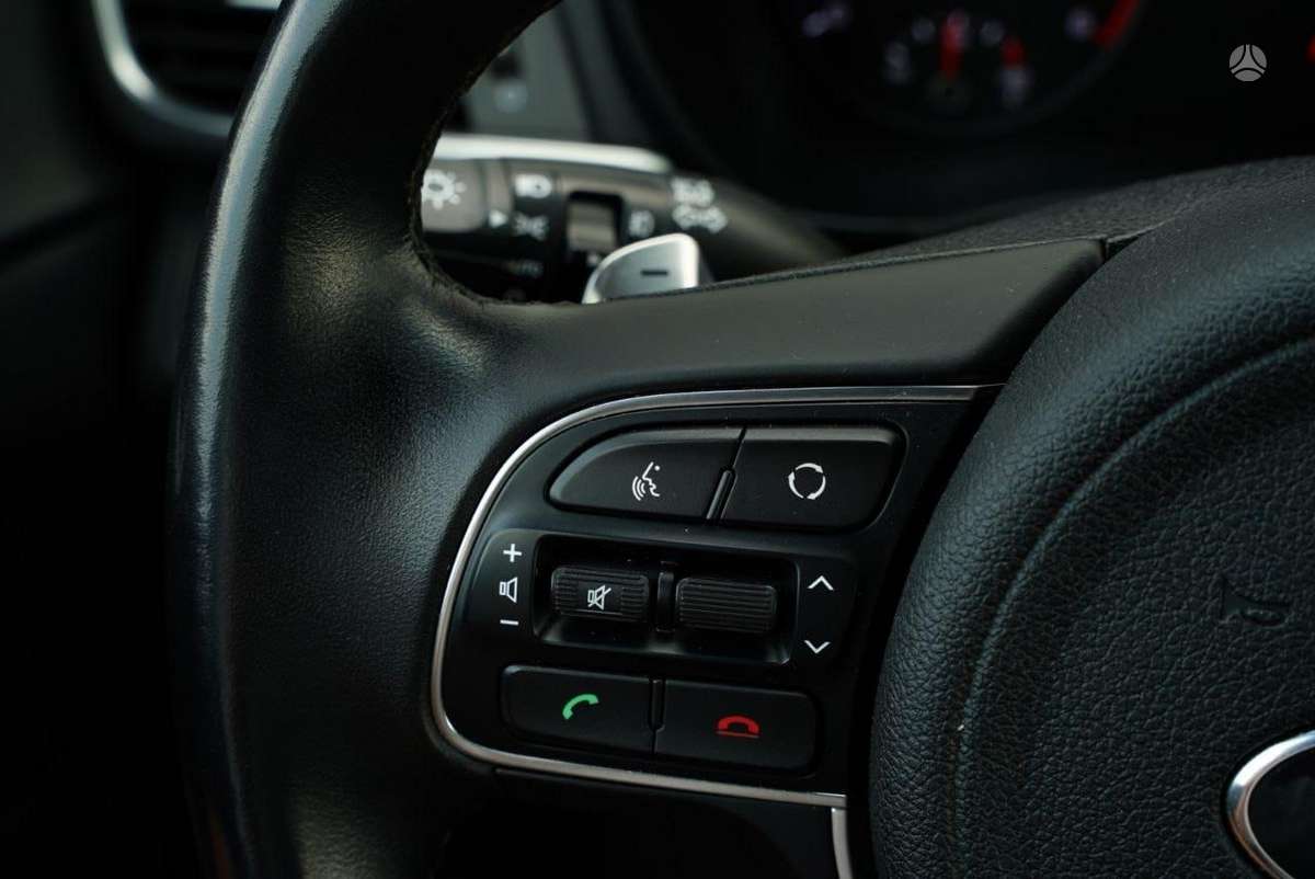 Kia Optima, 1.7 l., Седан