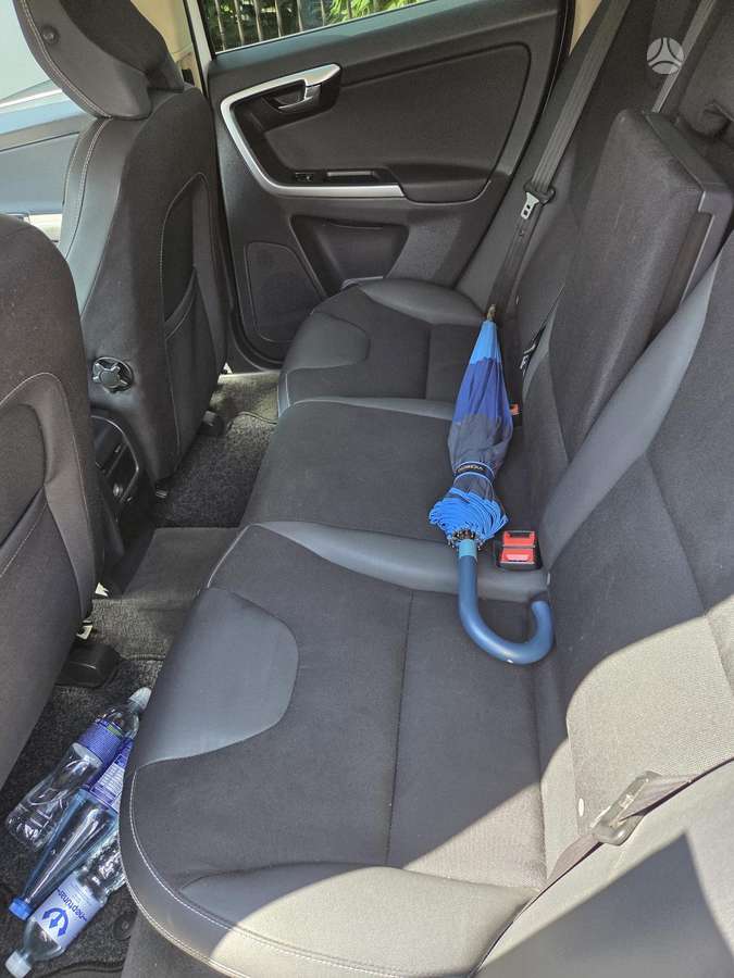 Volvo XC60 - 8
