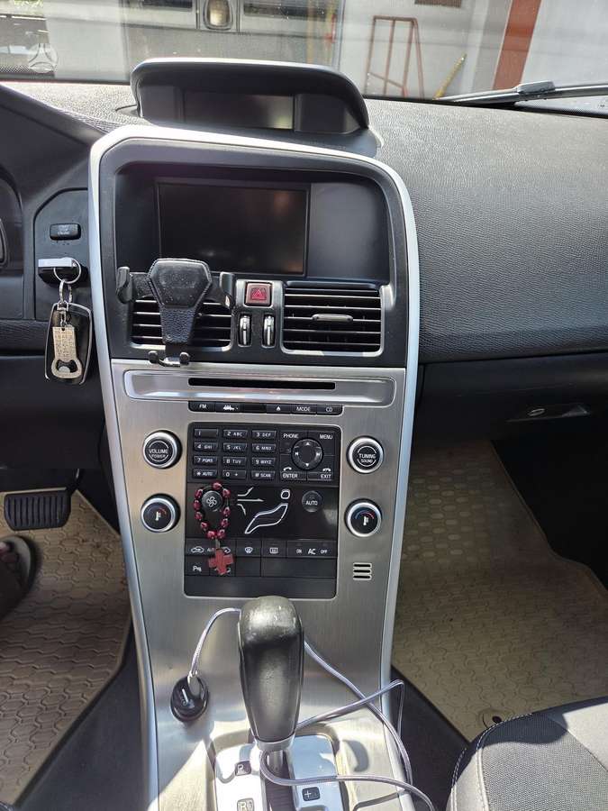 Volvo XC60 - 10