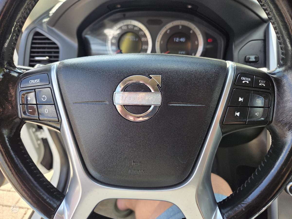Volvo XC60 - 12