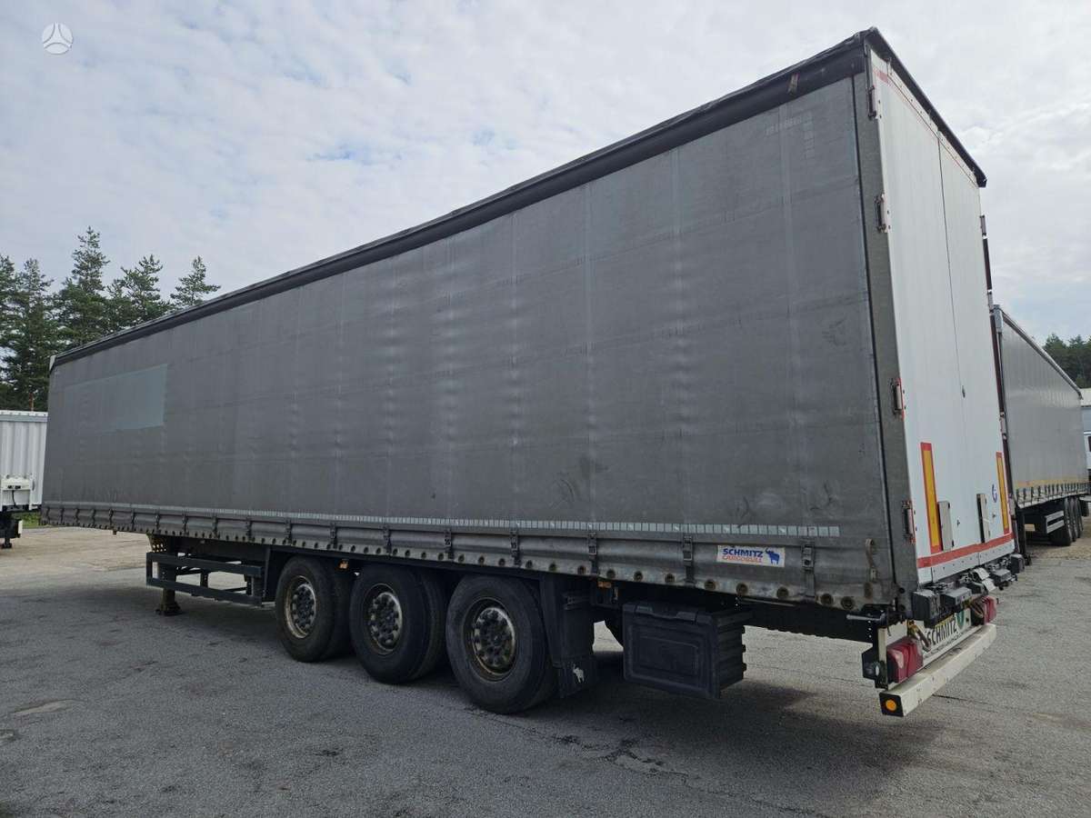 Schmitz SCB S3T, užuolaidinės / tentinės