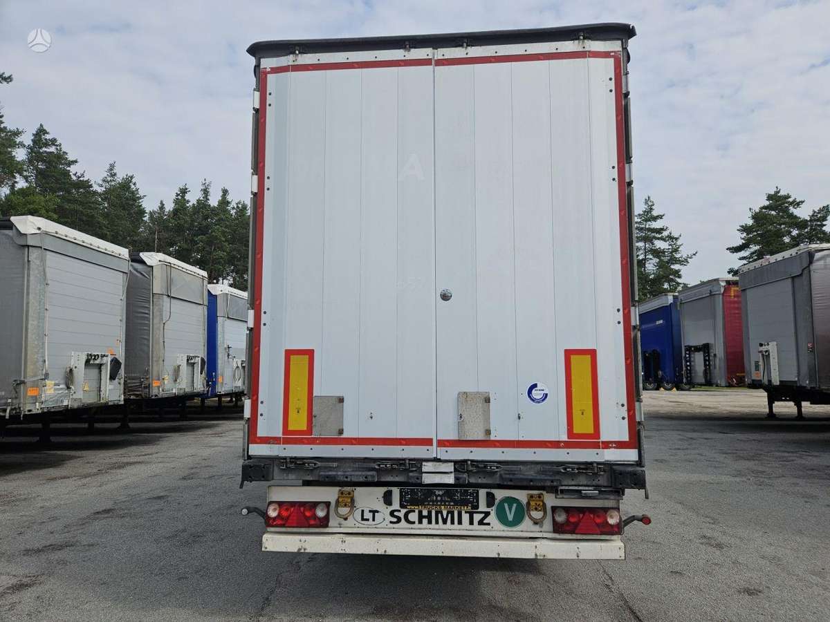 Schmitz SCB S3T, užuolaidinės / tentinės
