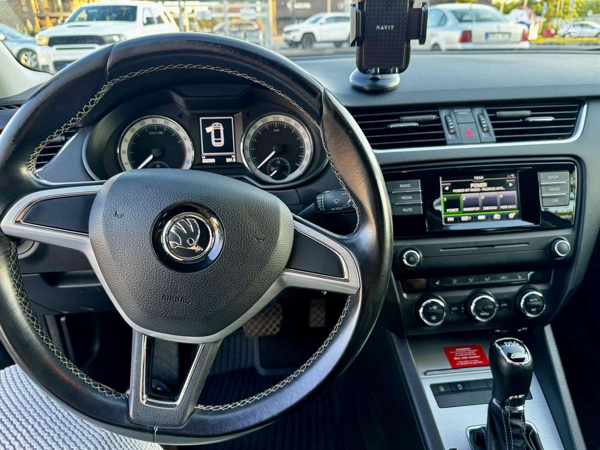 Škoda Octavia - 4