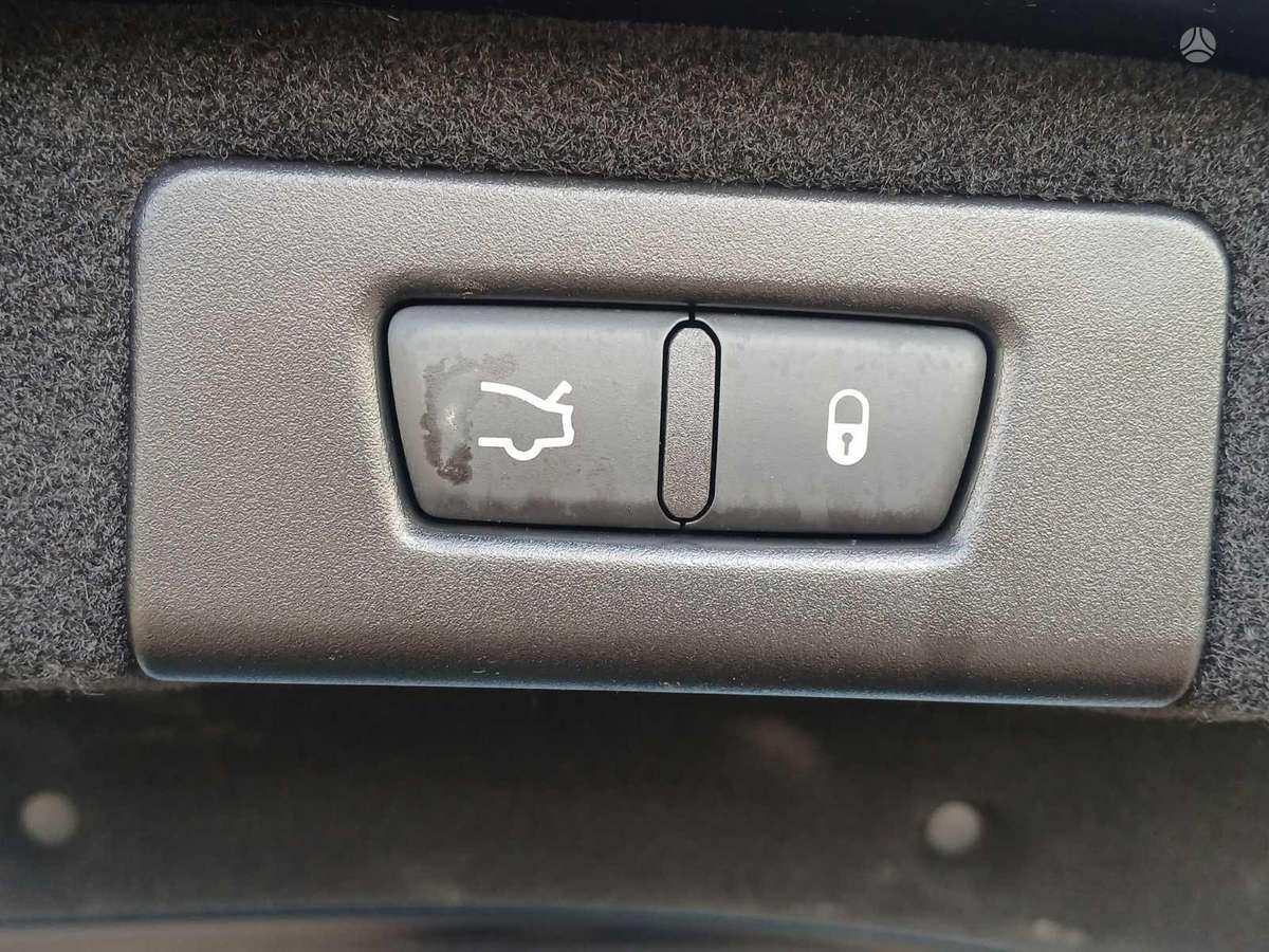 Maserati Ghibli, 3.0 l., Седан