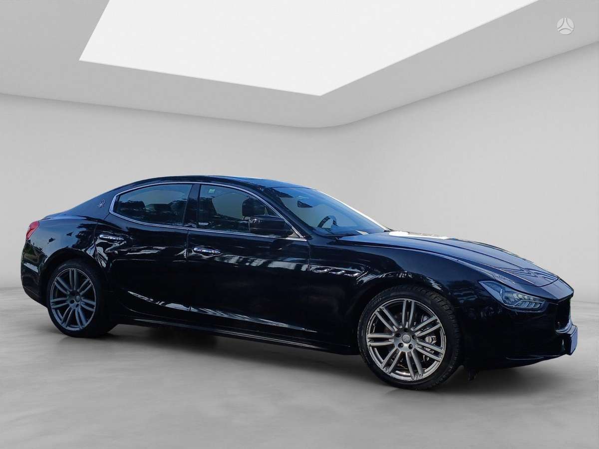 Maserati Ghibli, 3.0 l., Седан