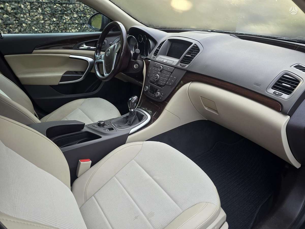 Opel Insignia, 2.0 l., Универсал