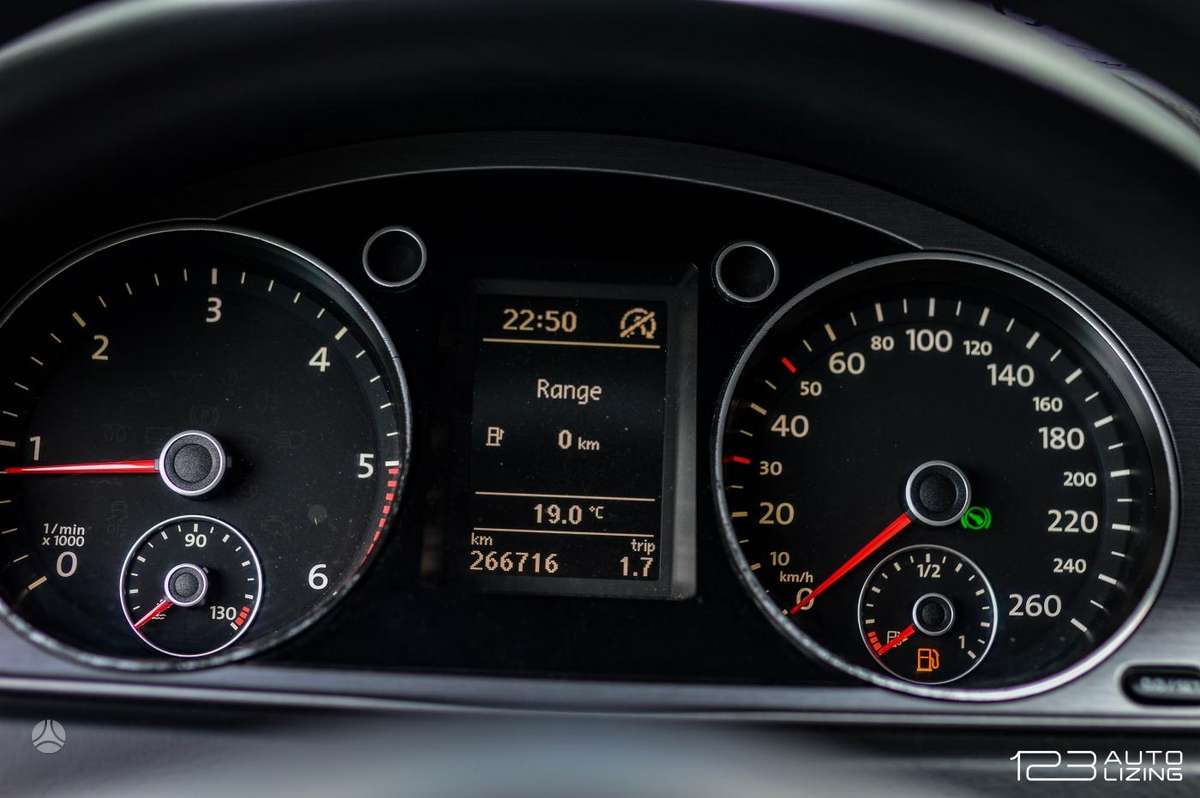Volkswagen Passat, 2.0 l., Универсал