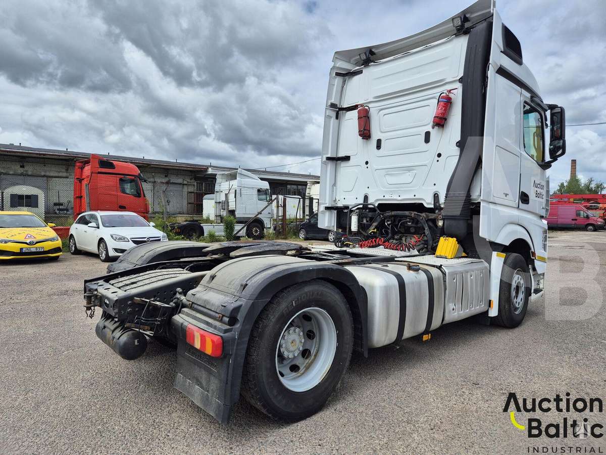 Mercedes-Benz Actros 1845 LS, other