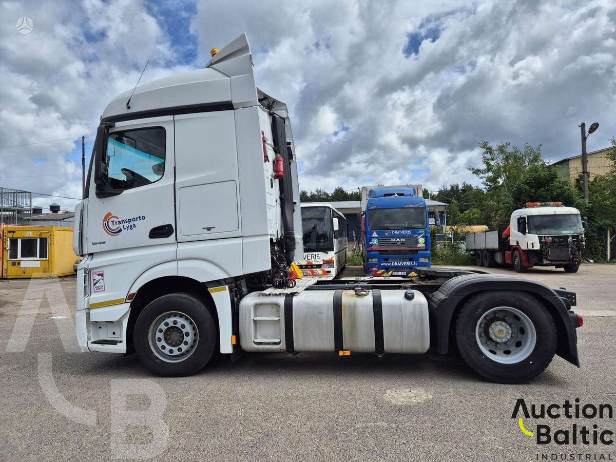 Mercedes-Benz Actros 1845 LS, other