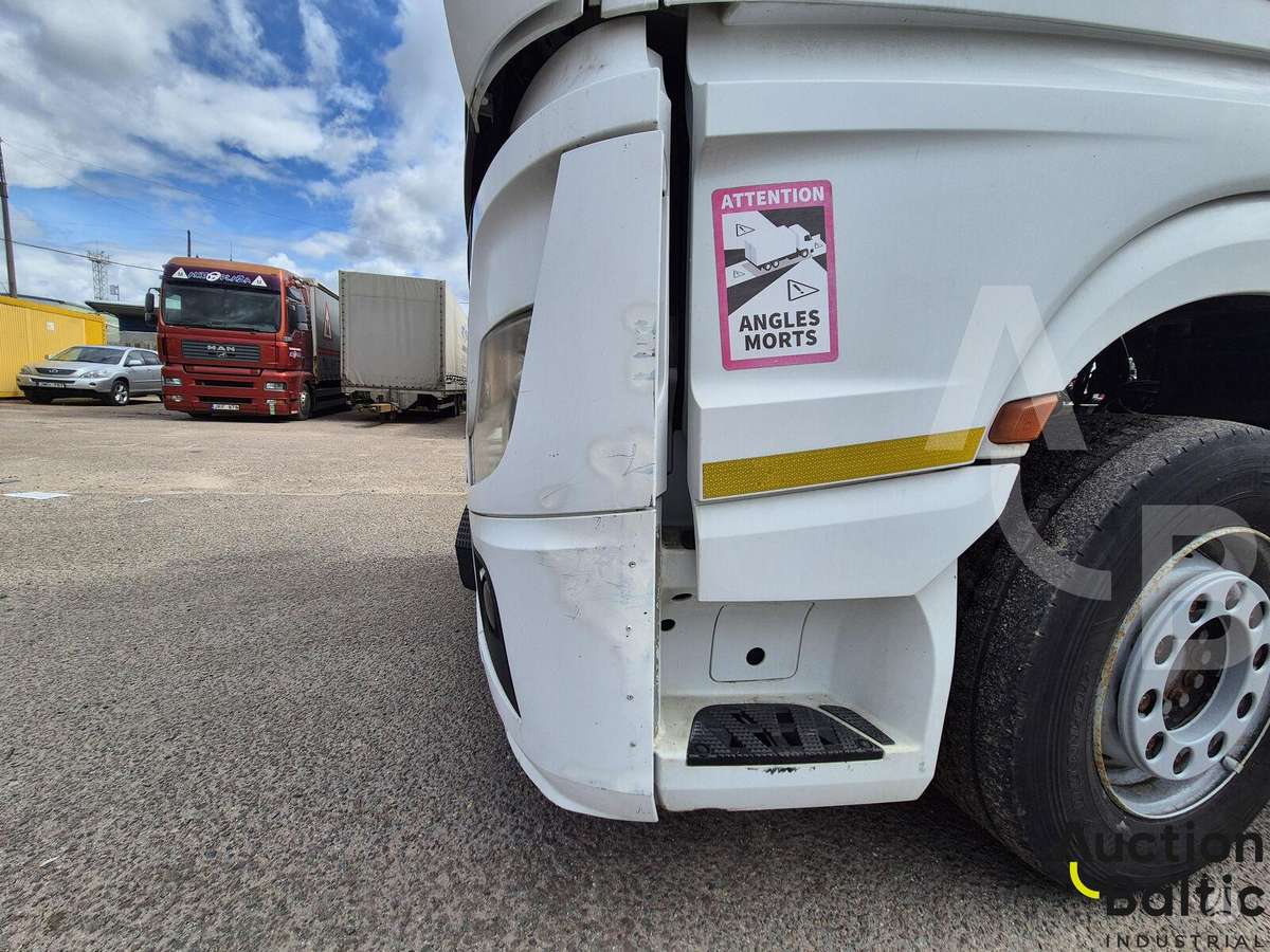 Mercedes-Benz Actros 1845 LS, other