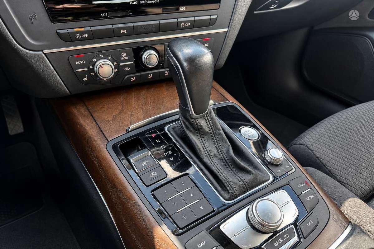 Audi A6, 2.0 l., Универсал