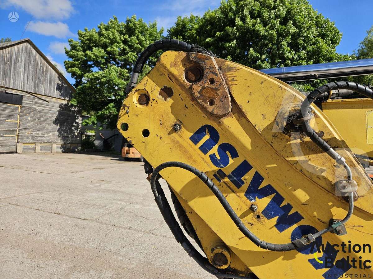 Komatsu WB93S-5E0, excavator loader