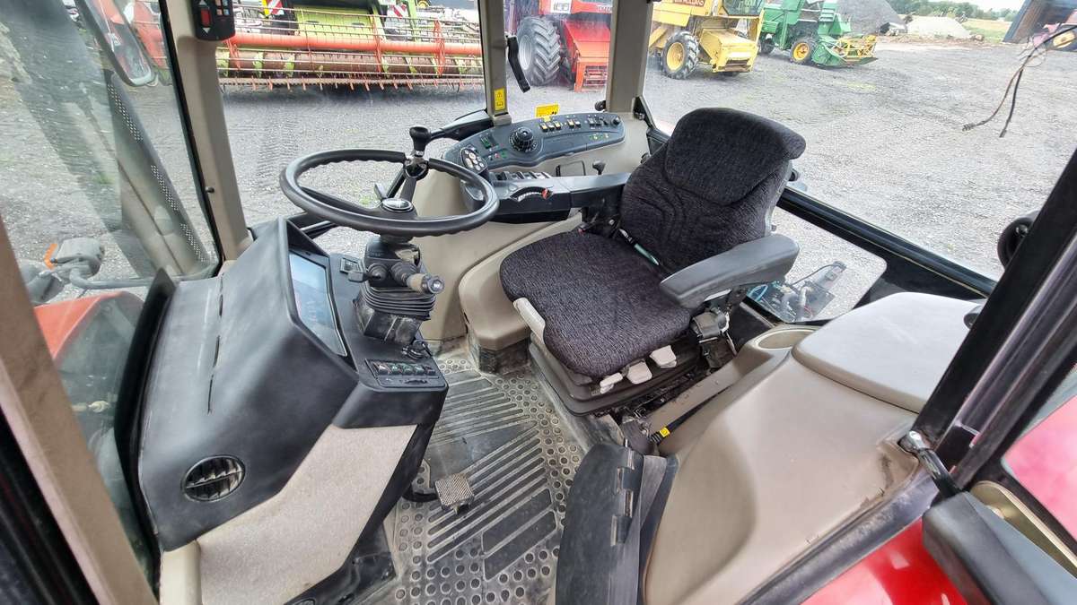 Case-IH CVX 170, tractors