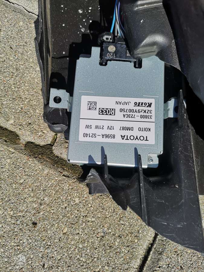 Lexus LBX apdailos detalės