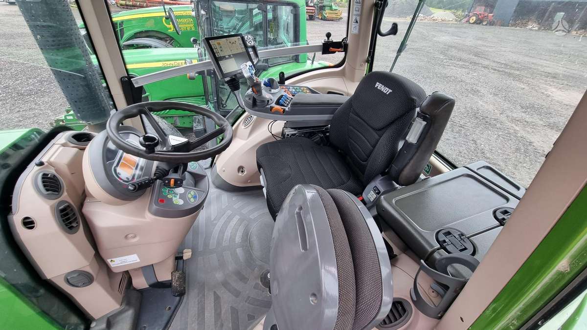 Fendt 828 Vario S4 ProfiPlus RTK GPS, тракторы