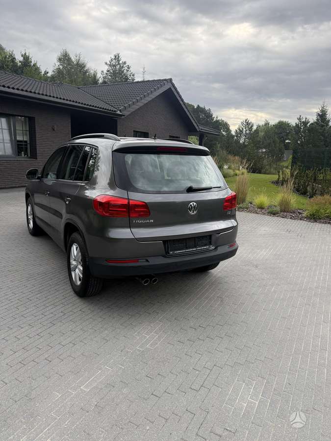 Volkswagen Tiguan - 3