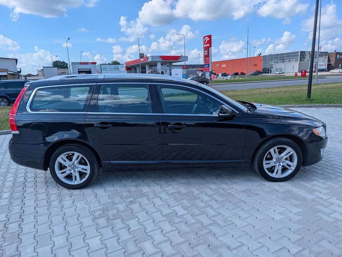 Volvo V70, 2.0 l., Универсал