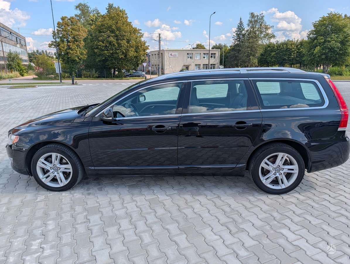 Volvo V70, 2.0 l., Универсал