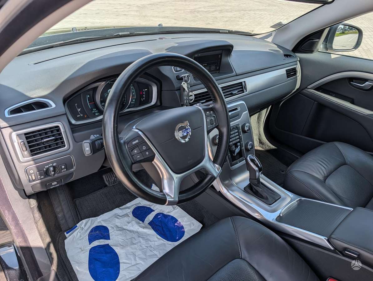Volvo V70, 2.0 l., Универсал