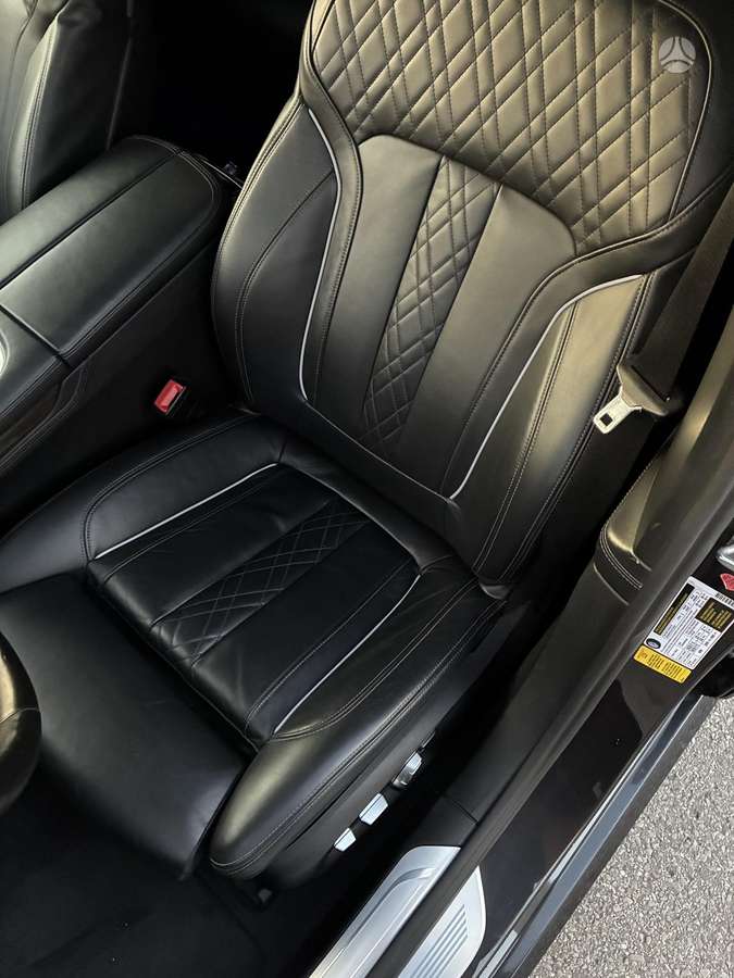 BMW 740, 3.0 l., Лимузин