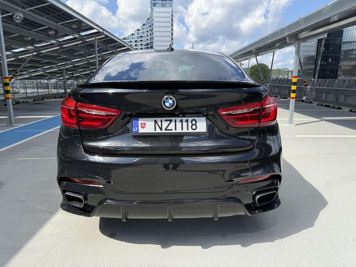 BMW X6, 4.4 l., off-road / crossover