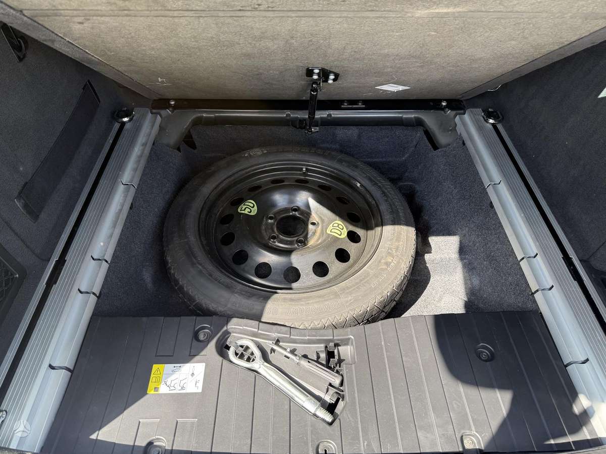 BMW X6, 4.4 l., off-road / crossover