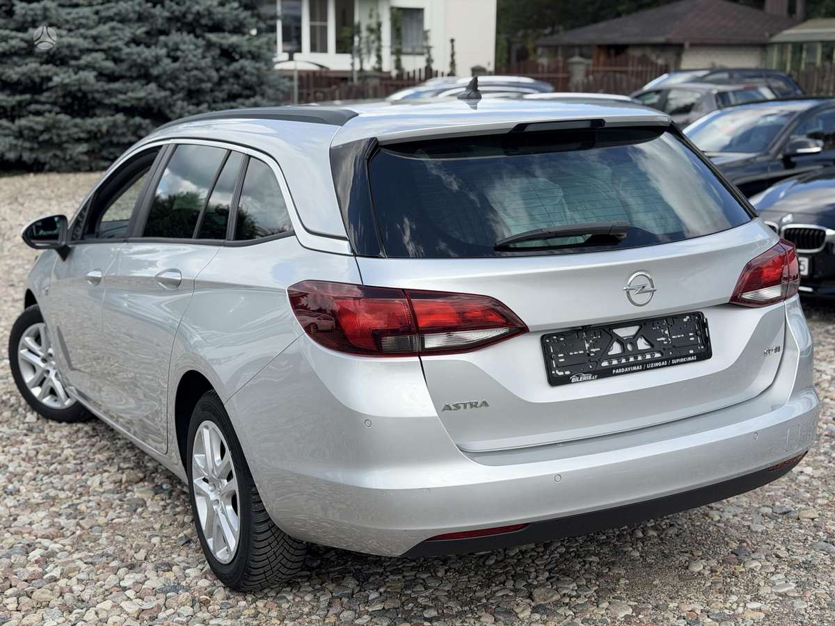 Opel Astra, Универсал