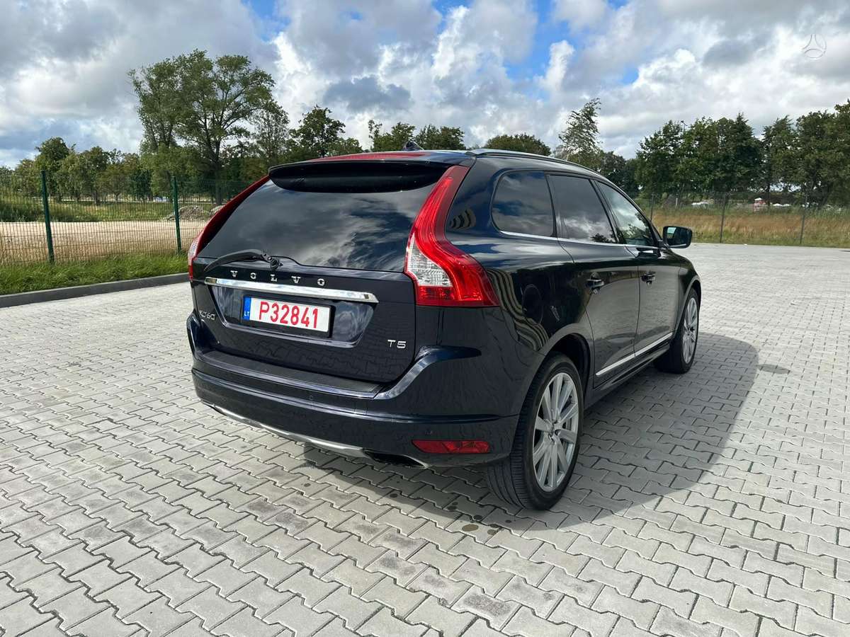 Volvo XC60 - 10