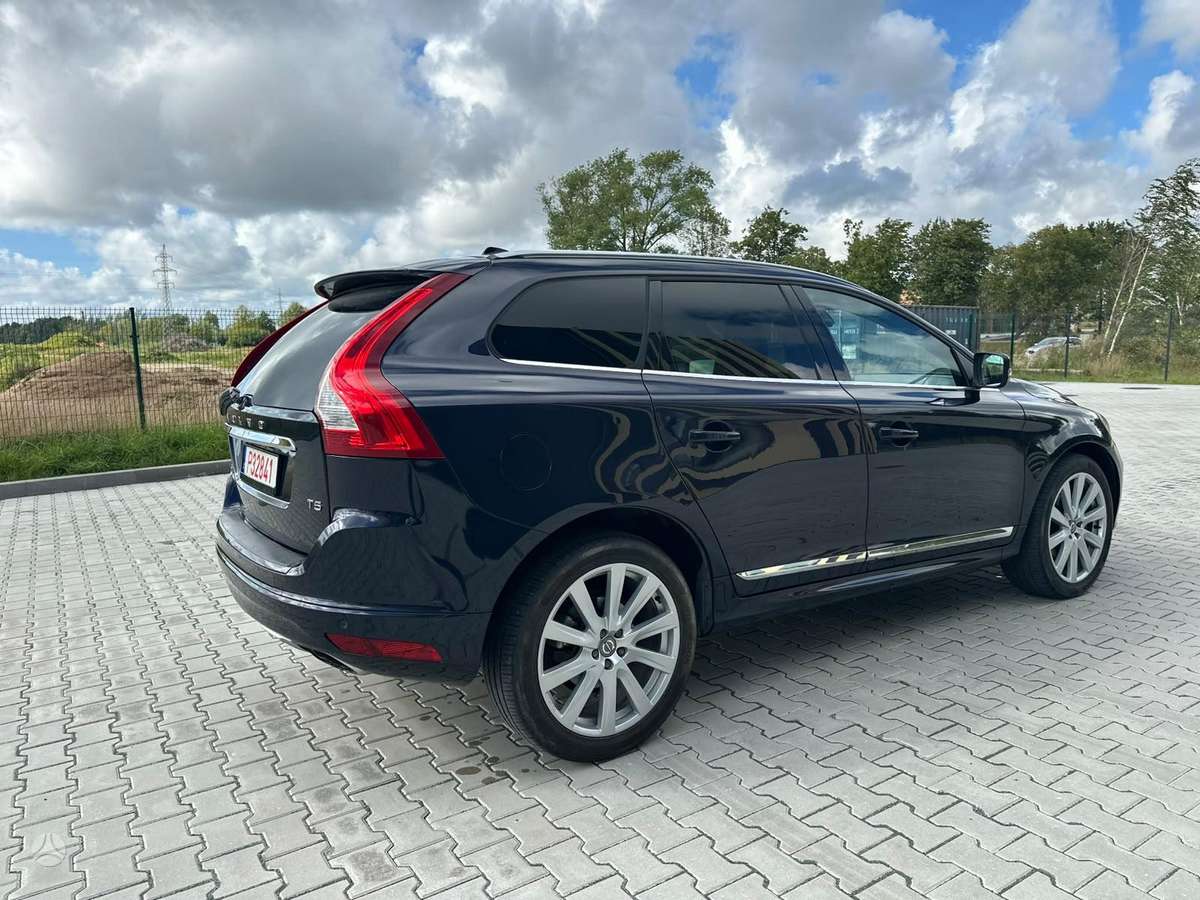 Volvo XC60 - 11