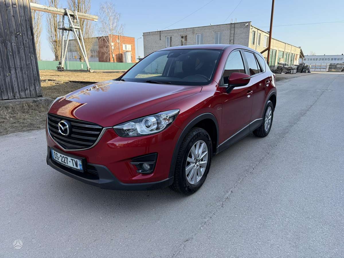 Mazda CX-5, 2.2 l., off-road / crossover