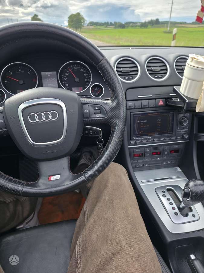 Audi Cabriolet, convertible