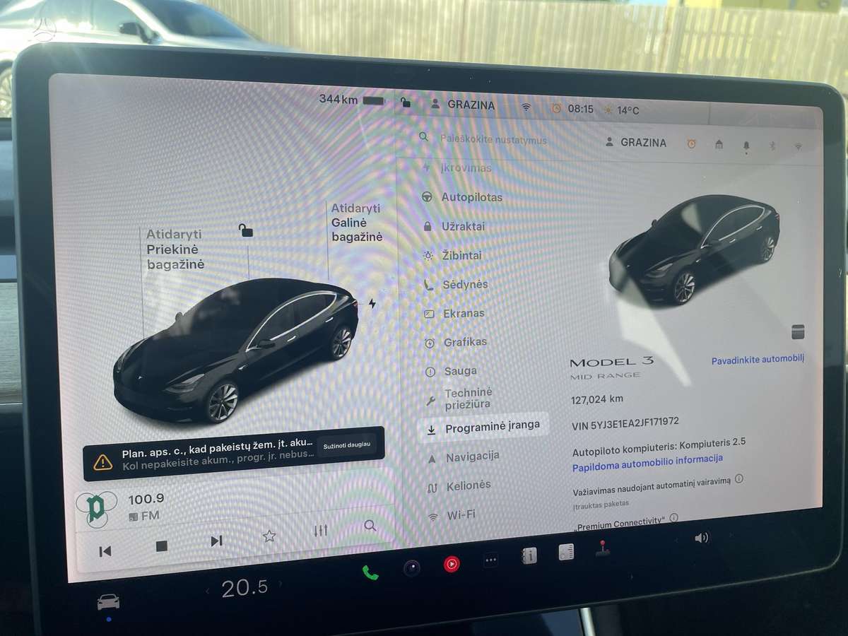 Tesla Model 3, saloon / sedan