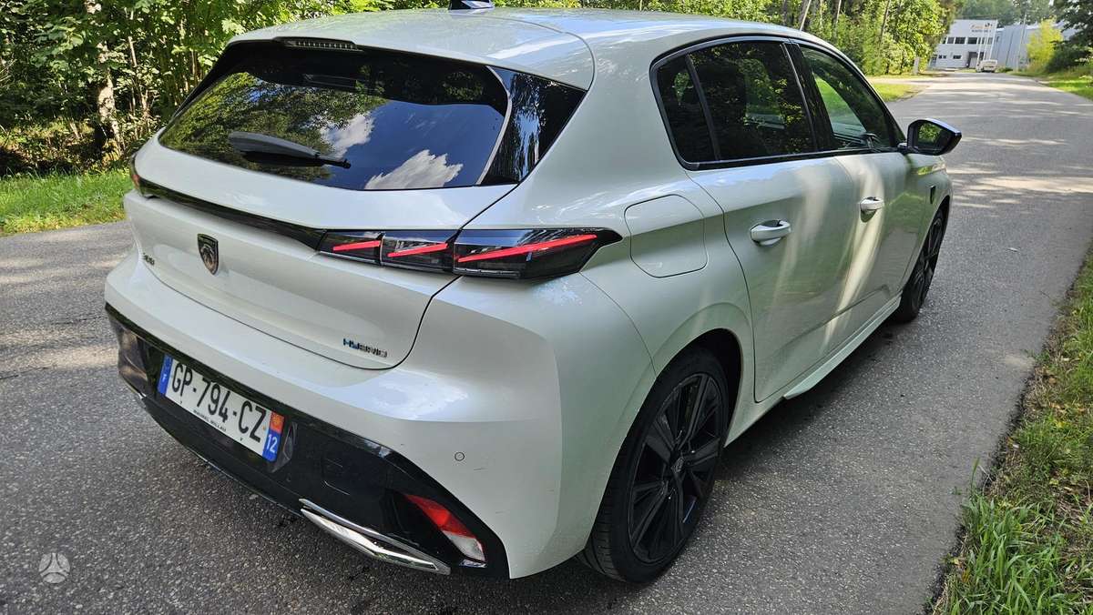 Peugeot 308 - 4