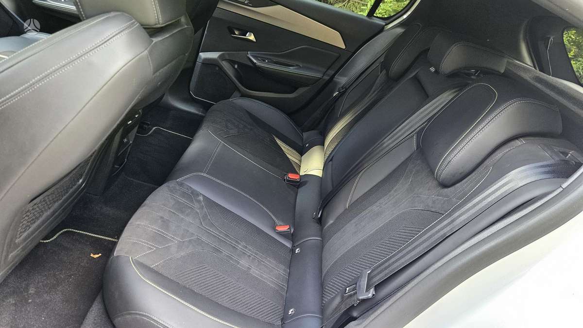 Peugeot 308 - 7