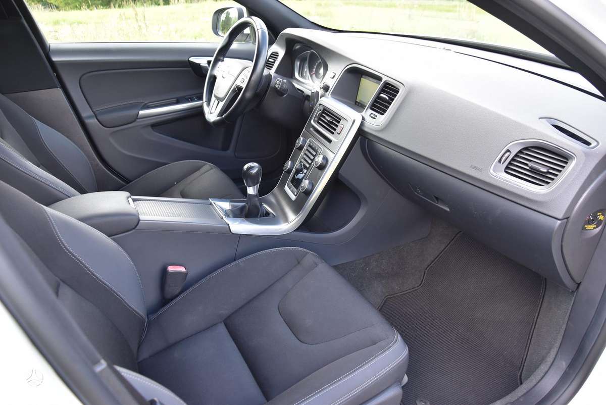 Volvo V60, 1.6 l., Универсал