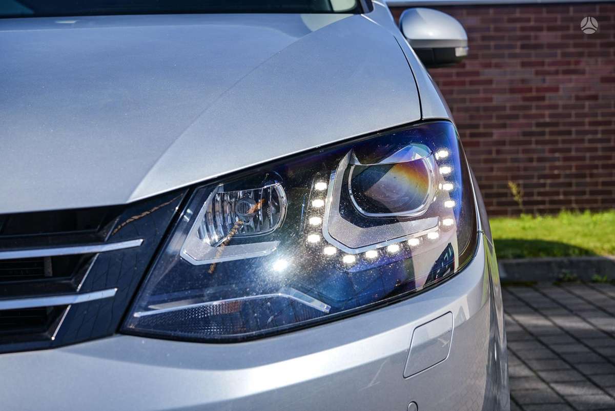 Volkswagen Sharan - 5