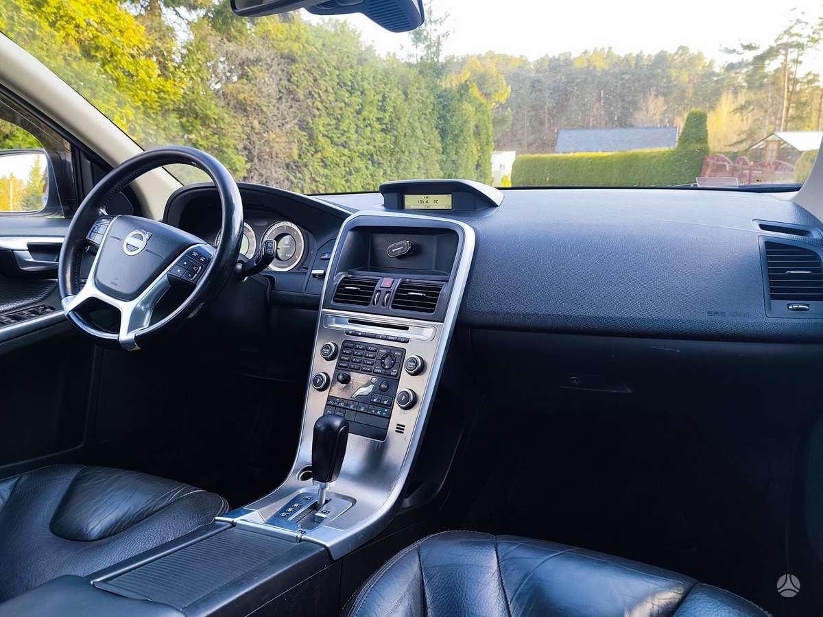 Volvo XC60 - 6