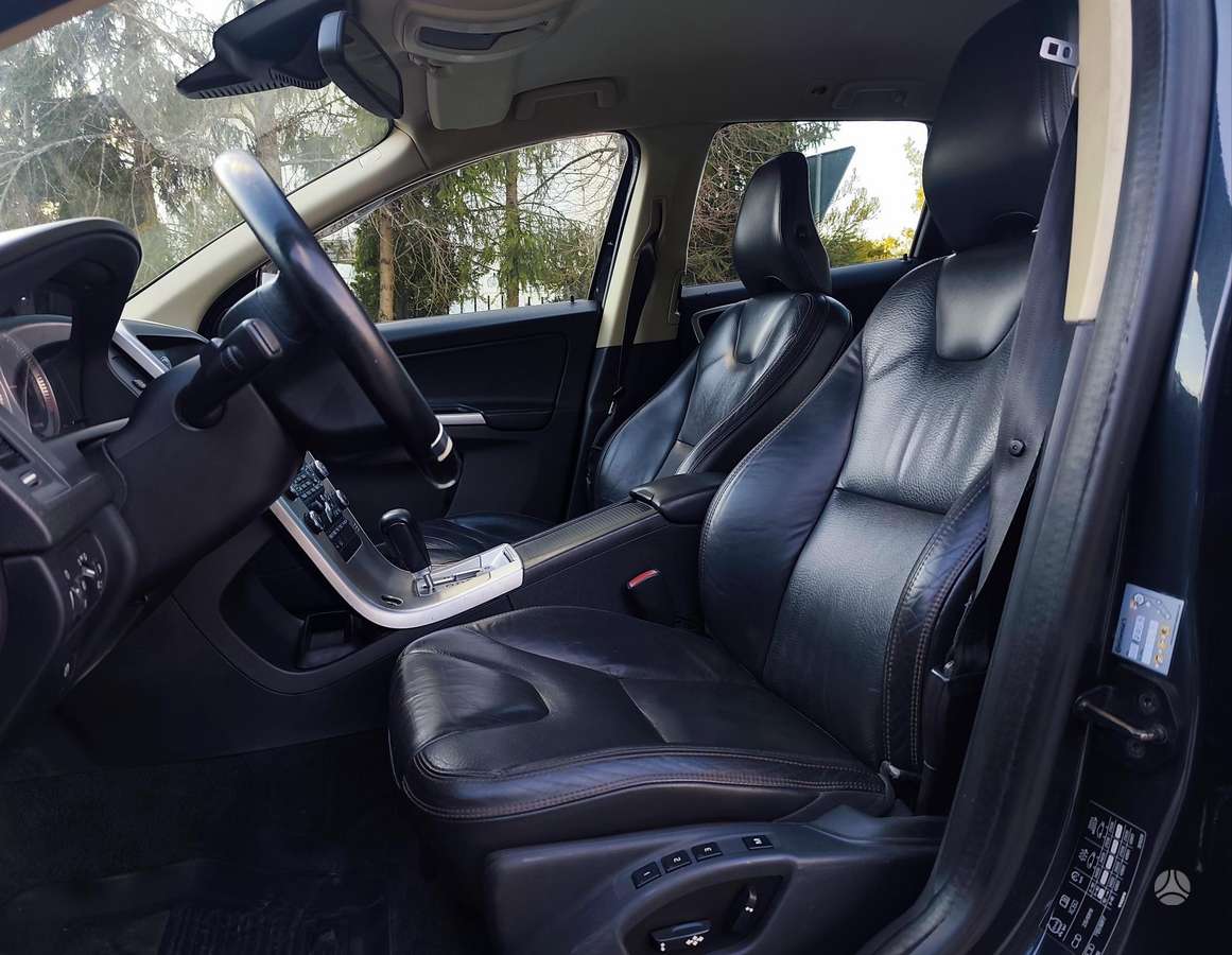 Volvo XC60 - 8