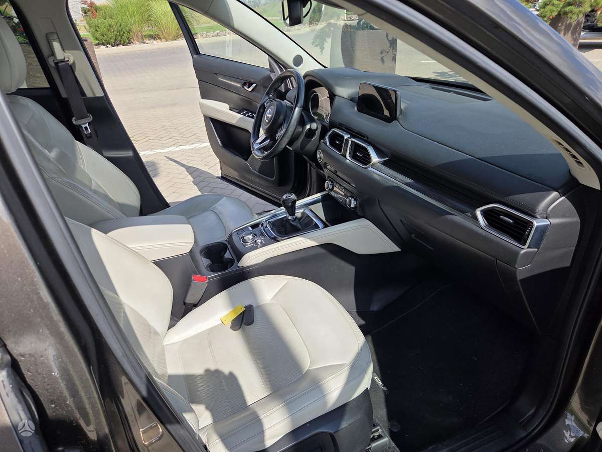 Mazda CX-5, 2.2 l., Минивэн