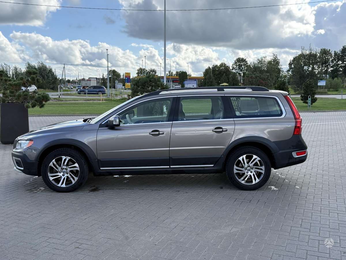 Volvo XC70, 2.4 l., Универсал