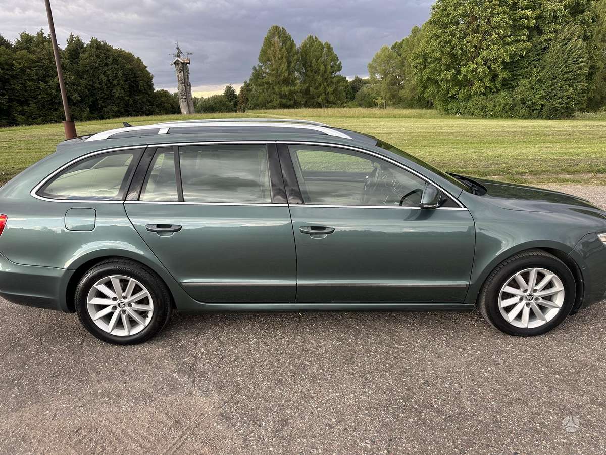 Skoda Superb, 1.6 l., Универсал