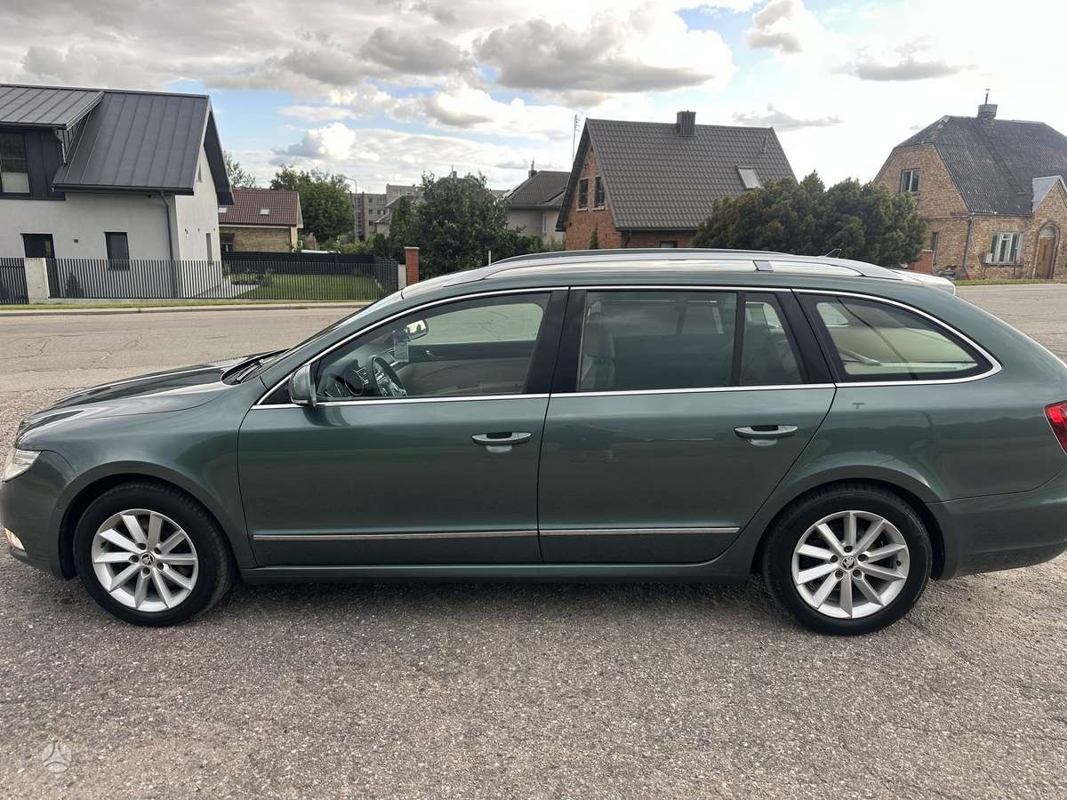 Skoda Superb, 1.6 l., Универсал