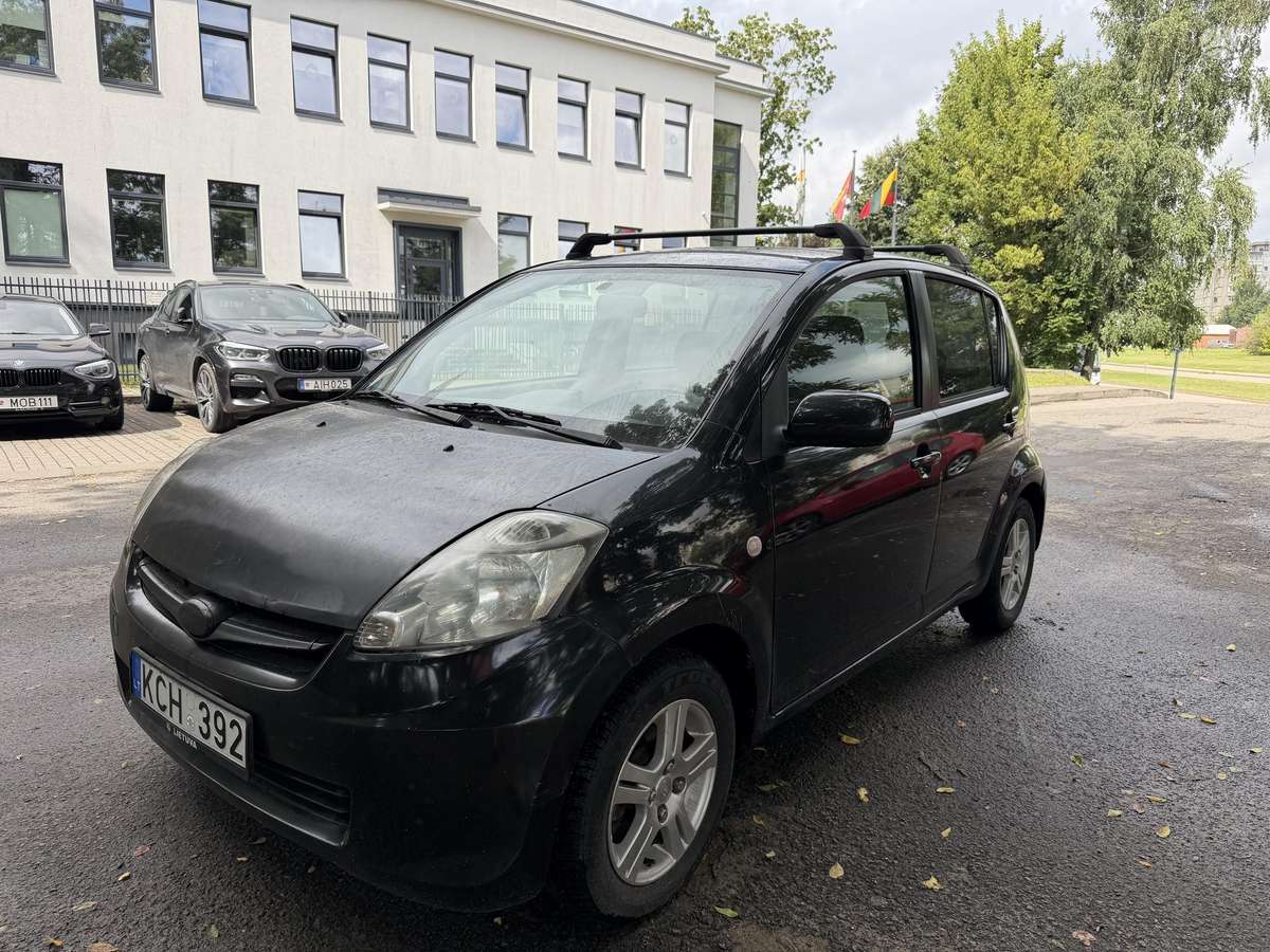 Subaru Justy - 1